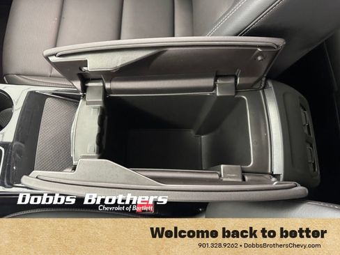 Used 2024 Buick Envision Preferred AWD/4WD image 23