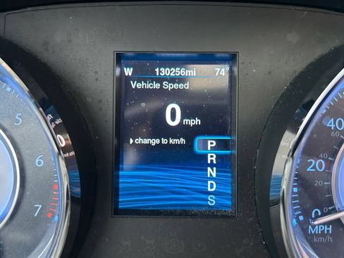 Used 2014 Chrysler 300 S AWD/4WD image 25