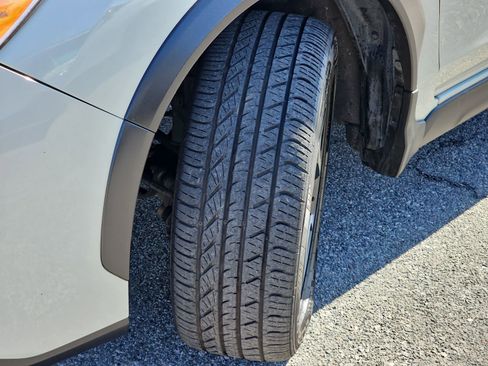 Used 2017 Subaru Crosstrek 2.0i Limited image 33