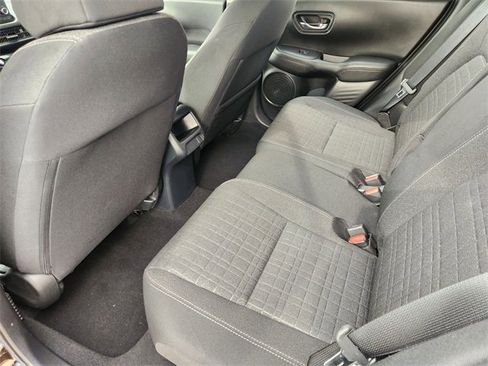 Certified 2023 Honda HR-V LX image 12