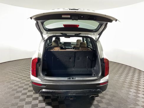 Used 2022 Kia Telluride SX w/ SX Prestige Package AWD/4WD image 15