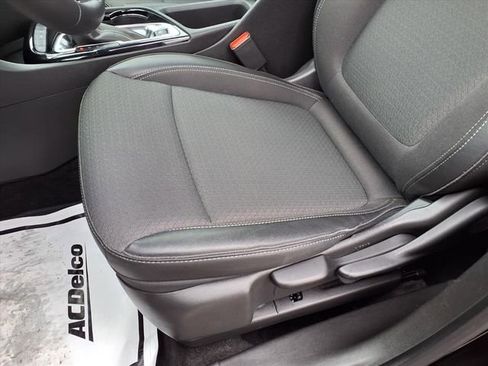 Used 2025 Buick Encore GX Preferred image 49