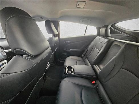 Used 2018 Toyota Prius Prime Advanced image 8