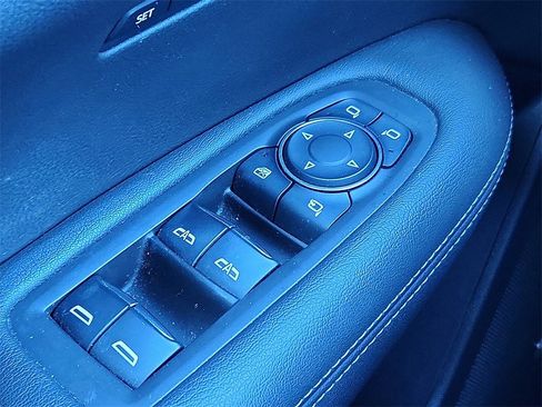 Used 2023 Cadillac XT6 Premium Luxury image 24