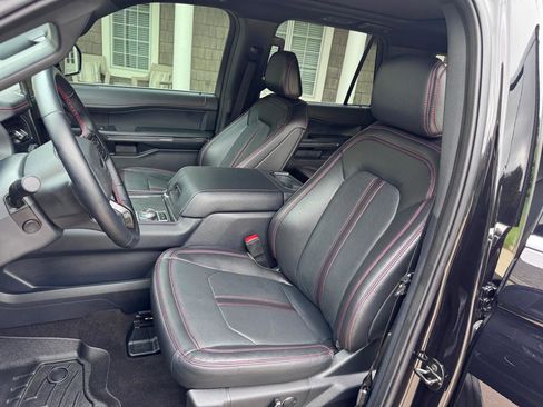 Used 2023 Ford Expedition Max Limited AWD/4WD image 13