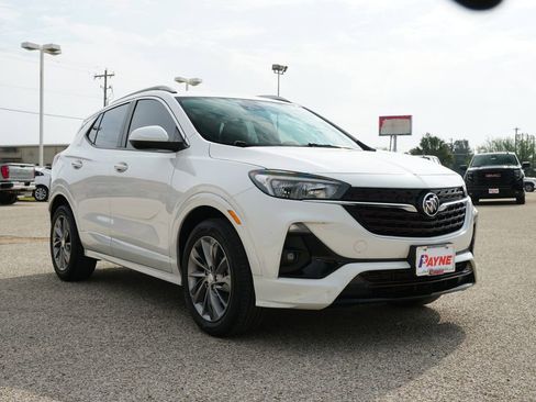 Used 2022 Buick Encore GX Select w/ Sport Touring Package image 3