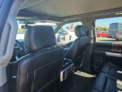Used 2020 Ford F150 Lariat w/ Equipment Group 502A Luxury AWD/4WD image 11