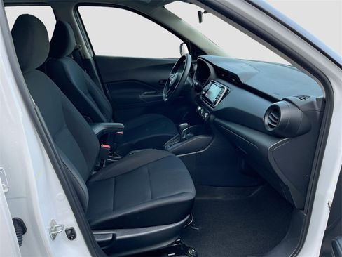 Certified 2023 Nissan Kicks S image 29