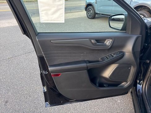 New 2026 Ford Escape Active w/ Cold Weather Package image 14