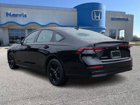 Used 2025 Honda Accord SE image 3