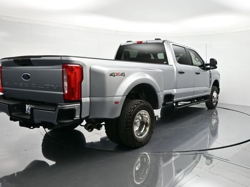 Used 2024 Ford F350 XLT image 6