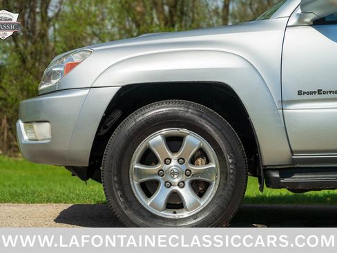 Used 2003 Toyota 4Runner Sport AWD/4WD image 16
