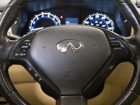 Used 2017 INFINITI QX50 AWD w/ Premium Plus Package image 17