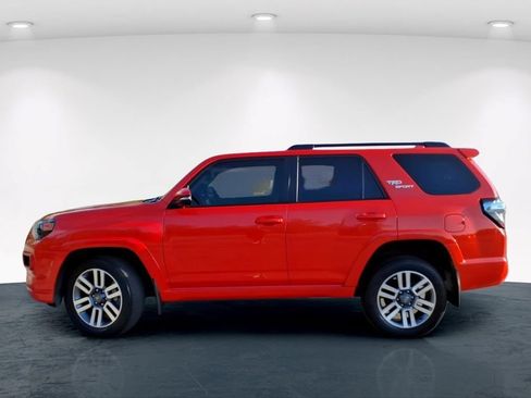 Used 2024 Toyota 4Runner TRD Sport w/ Technology Package AWD/4WD image 11