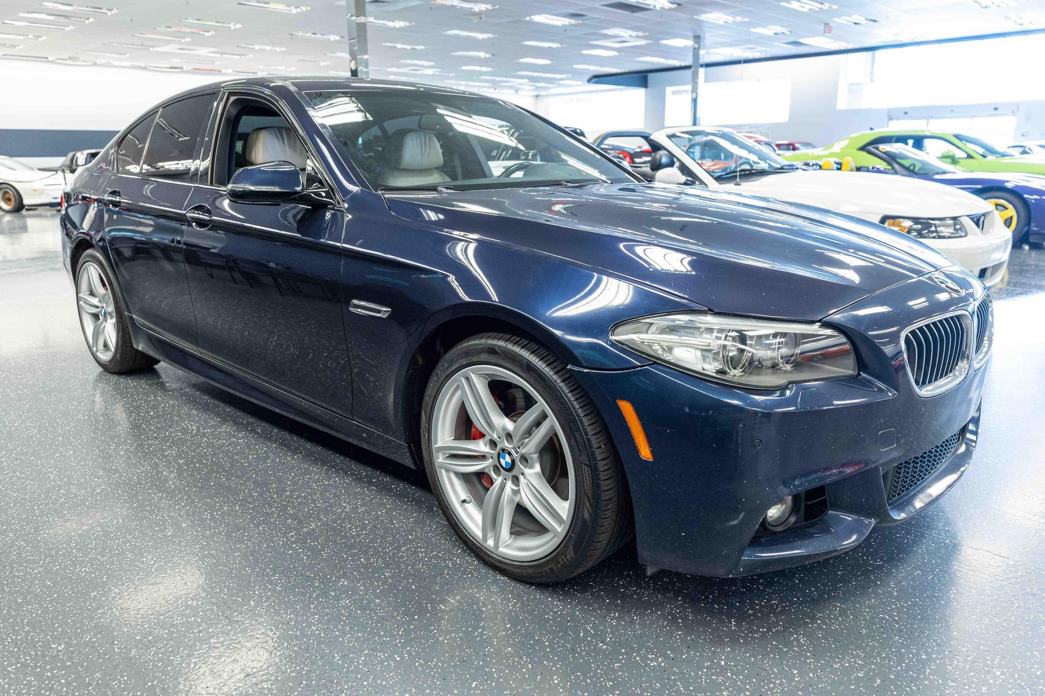 Used 2014 BMW 535i xDrive Sedan AWD/4WD image 4