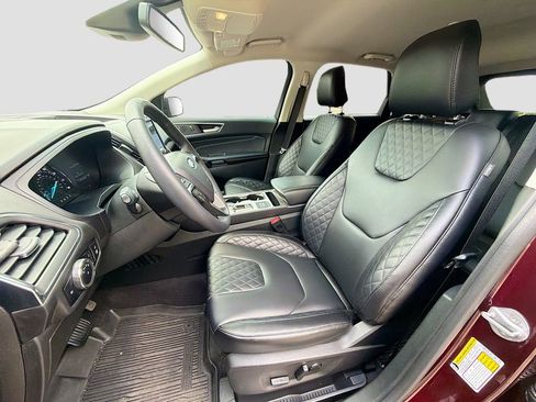 Used 2024 Ford Edge Titanium AWD/4WD image 22