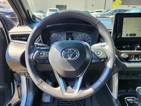 Used 2024 Toyota Corolla Cross AWD Hybrid image 26