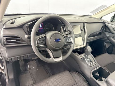 Used 2024 Subaru Outback AWD/4WD image 4