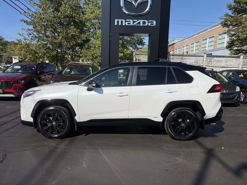 Used 2025 Toyota RAV4 XSE w/ Advanced Technology Package AWD/4WD image 5