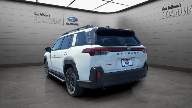 Used 2026 Subaru Outback Limited AWD/4WD image 7