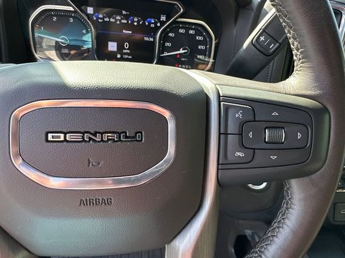 Used 2022 GMC Sierra 2500 Denali image 26