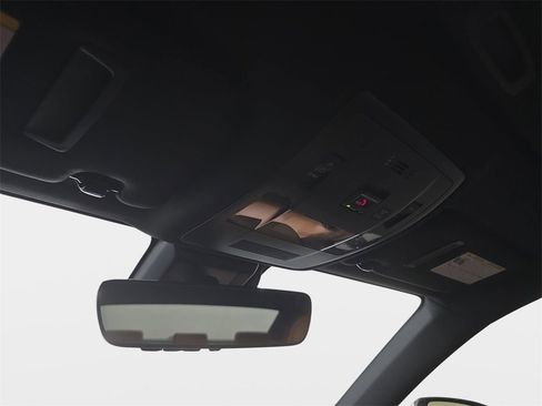 Used 2023 Lexus IS 300 300 image 25