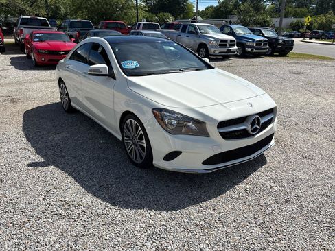 Used 2018 Mercedes-Benz CLA 250 4MATIC image 6