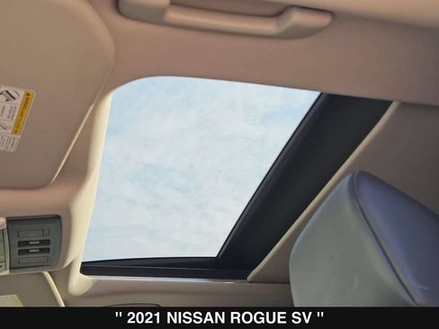 Used 2021 Nissan Rogue SV w/ Premium Package FWD image 40