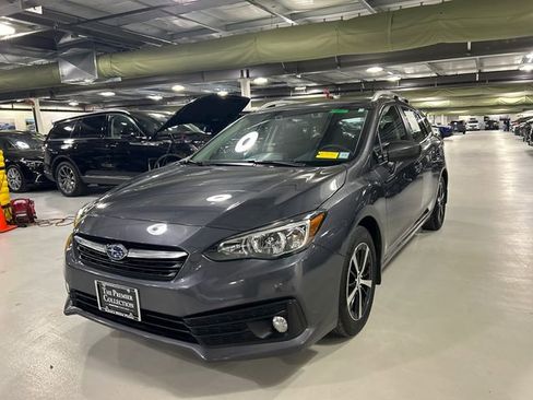 Used 2022 Subaru Impreza Premium image 5