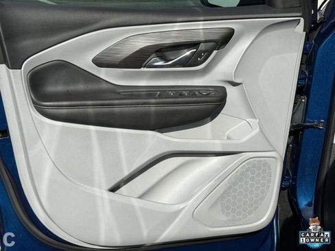 Certified 2022 GMC Terrain SLE image 16