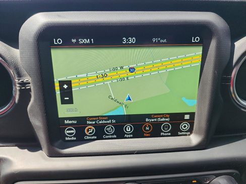 Used 2021 Jeep Wrangler Unlimited Sahara w/ Cold Weather Group AWD/4WD image 15