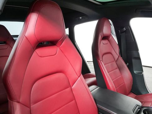 Certified 2024 Porsche Panamera 4 AWD/4WD image 23