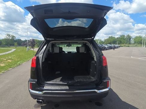 Used 2017 GMC Terrain SLT w/ Open Road Package FWD image 11