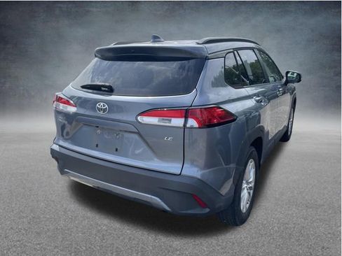 Used 2022 Toyota Corolla Cross LE FWD image 5
