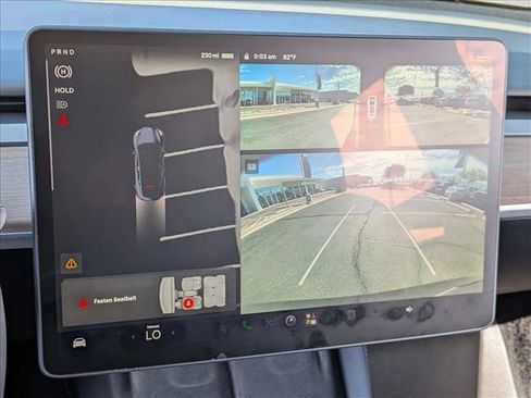 Used 2024 Tesla Model Y 2WD image 19