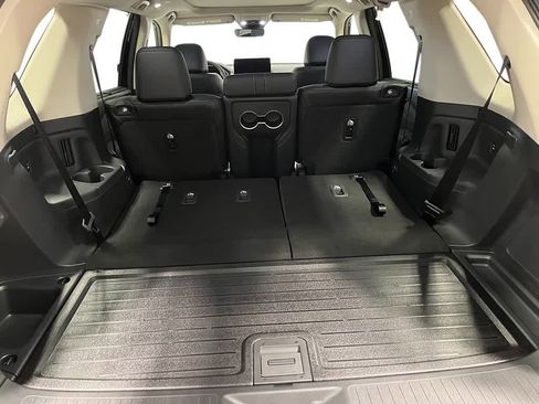 New 2026 Honda Pilot Touring image 27