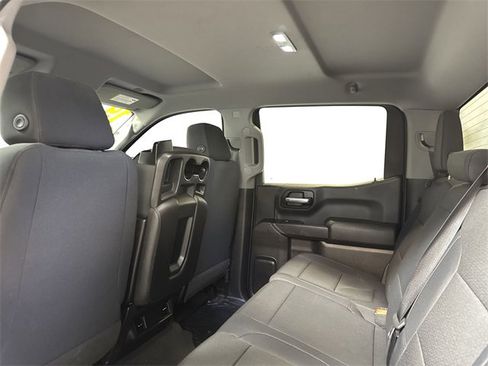 Used 2019 Chevrolet Silverado 1500 Custom w/ Custom Value Package image 13