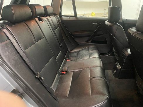 Used 2007 BMW X3 3.0si image 13