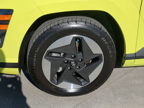 Certified 2024 Hyundai Kona SEL image 13