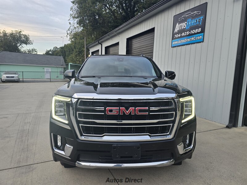Used 2021 GMC Yukon XL SLT w/ Rear Media and Nav Package AWD/4WD image 14