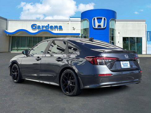 Certified 2025 Honda Civic Sport image 4