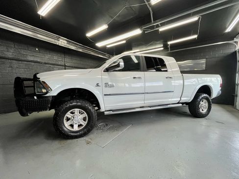 Used 2012 RAM 3500 Laramie Longhorn w/ Chrome Accents Group AWD/4WD image 8