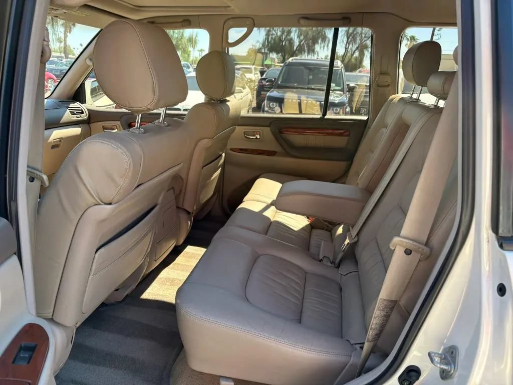 Used 2001 Lexus LX 470 4WD image 10