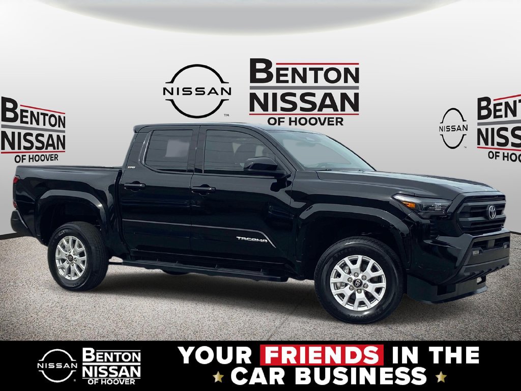 Used 2025 Toyota Tacoma SR5 RWD image 1
