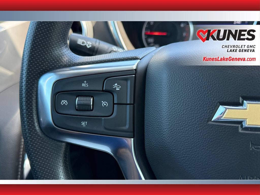 Used 2025 Chevrolet Blazer LT AWD/4WD image 14