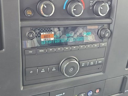 New 2025 Chevrolet Express 2500 w/ Driver Convenience Package image 9