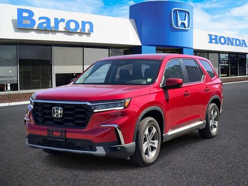 Used 2025 Honda Pilot EX-L image 2