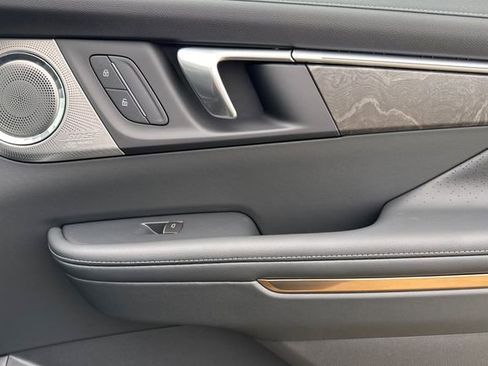 New 2026 Buick Enclave Avenir AWD/4WD image 21