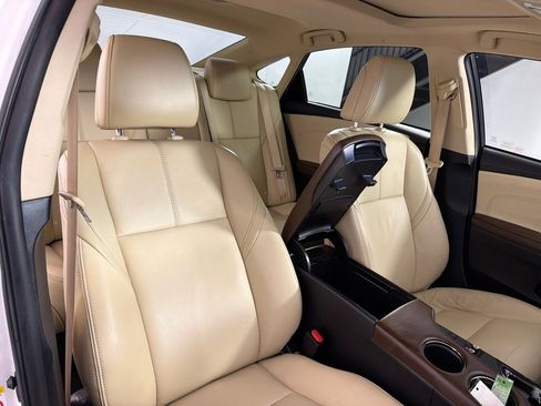 Used 2016 Toyota Avalon XLE Premium FWD image 25