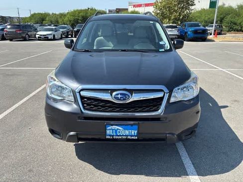 Used 2016 Subaru Forester 2.5i Premium AWD/4WD image 8